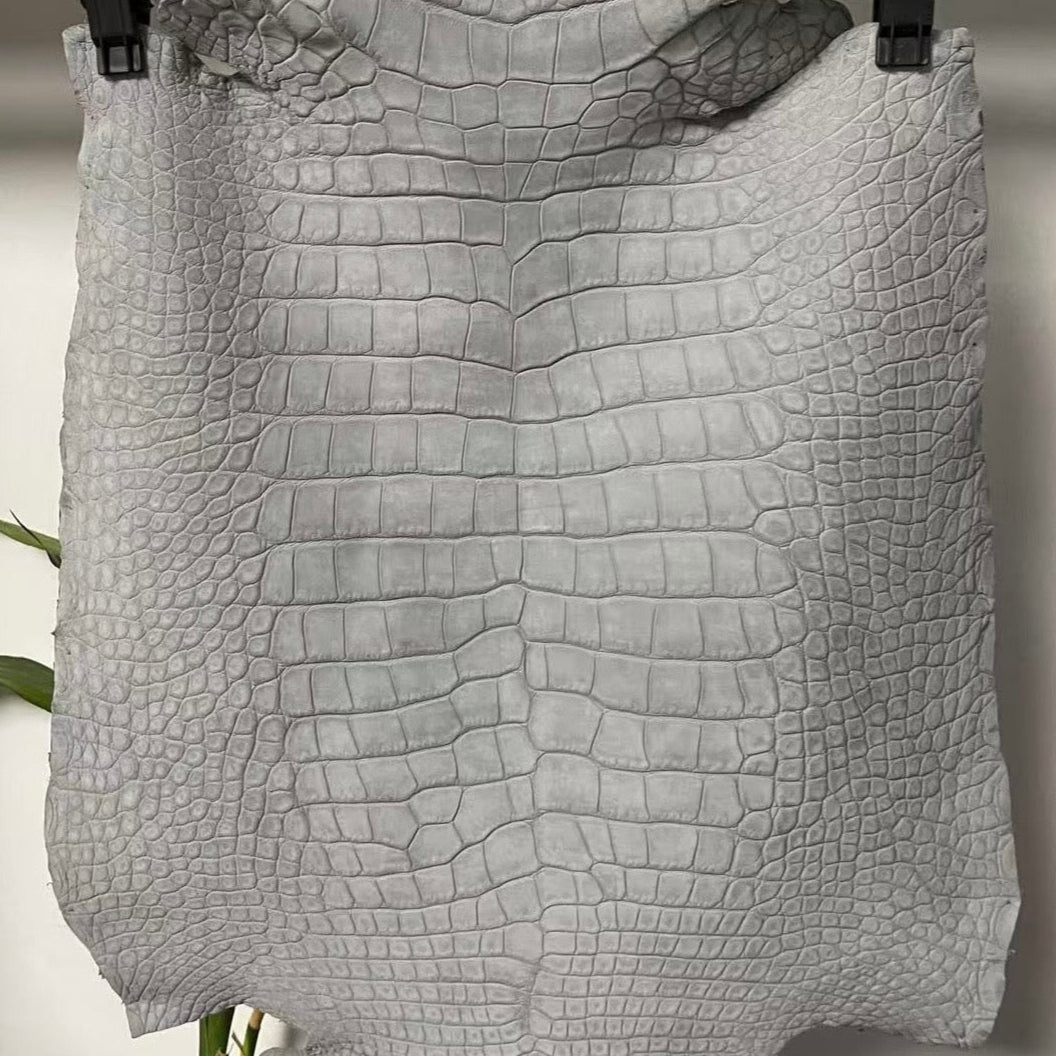 Nubuck Gators - Sunny Exotic Leathers