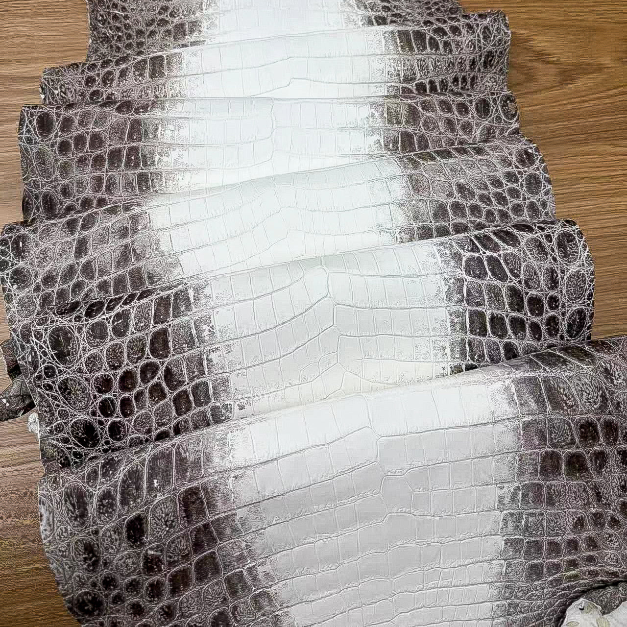 Matte Himalayan (Dark) - Sunny Exotic Leathers