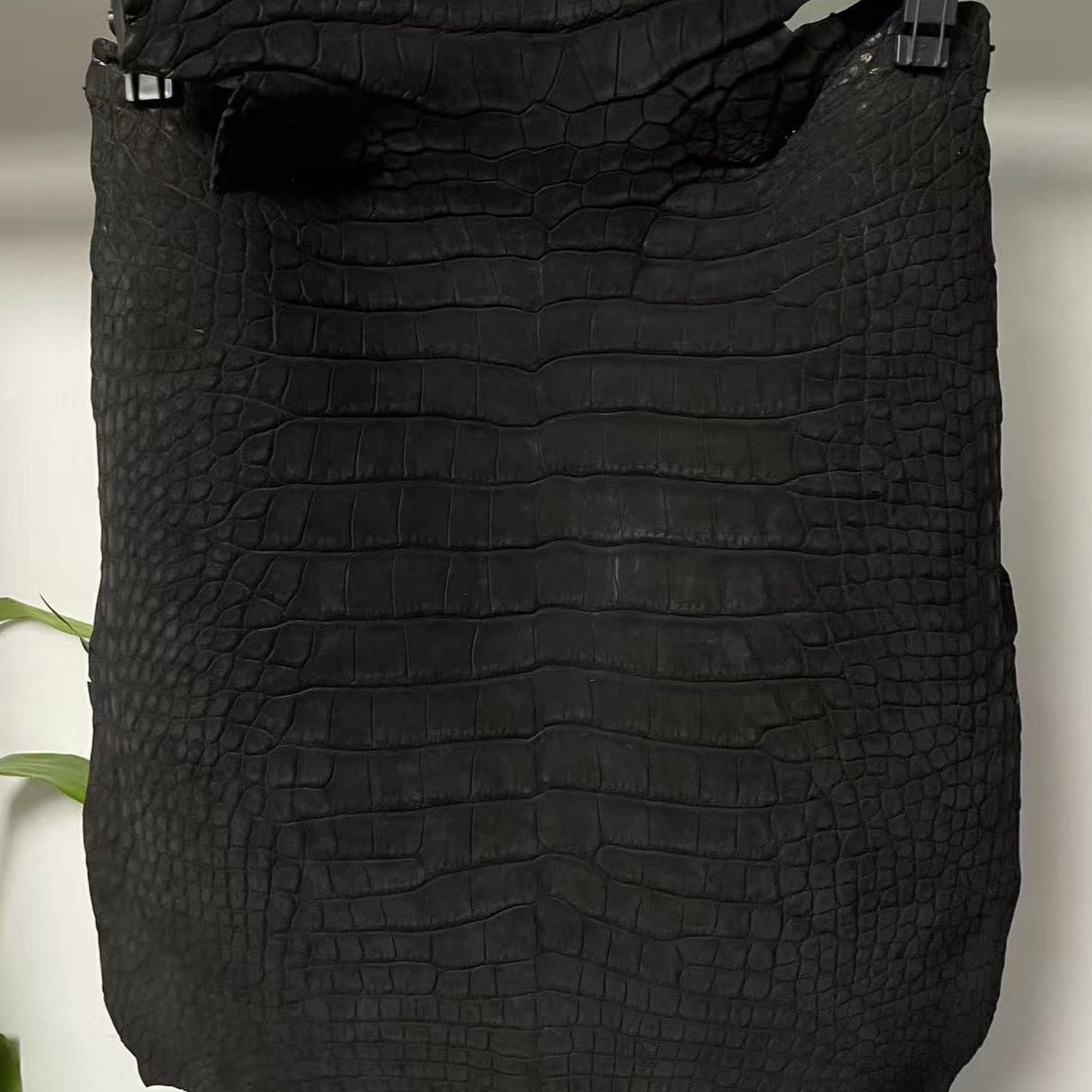 Black Nubuck Finished Gator - Sunny Exotic Leathers