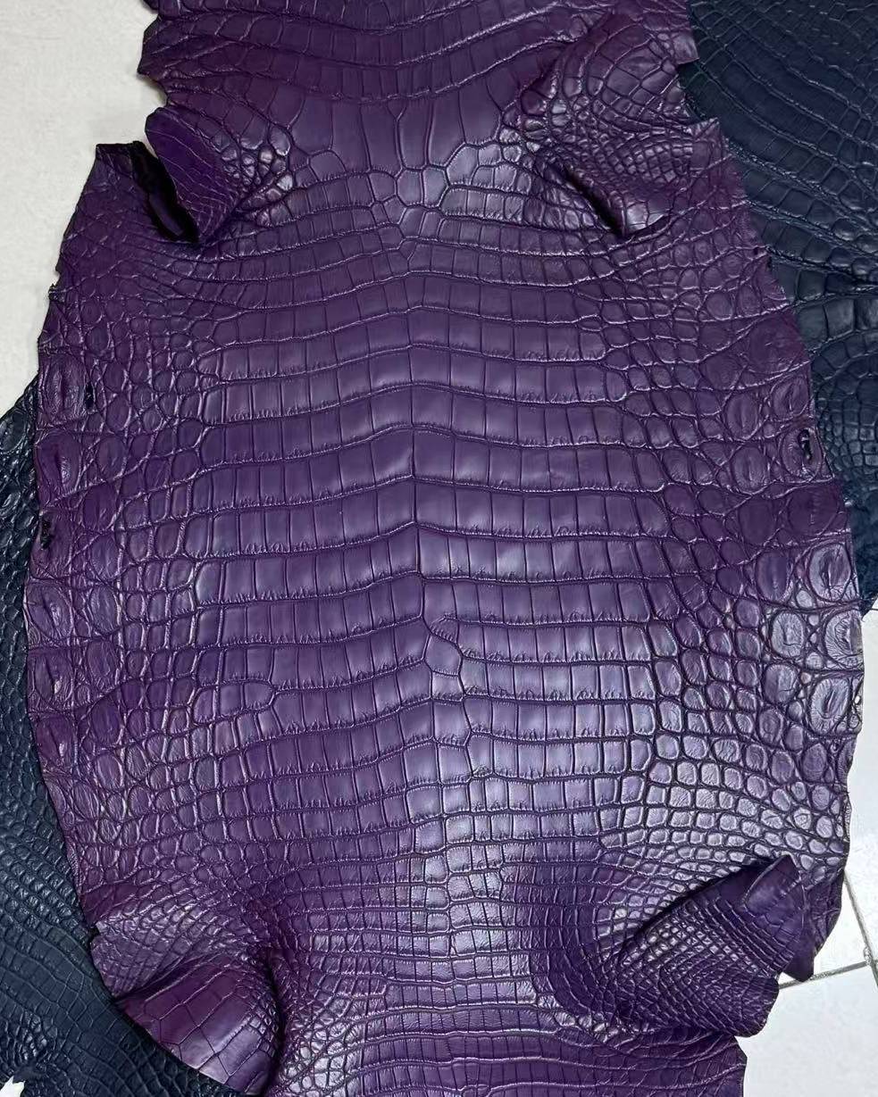 Matte-Finished Gator - Sunny Exotic Leathers