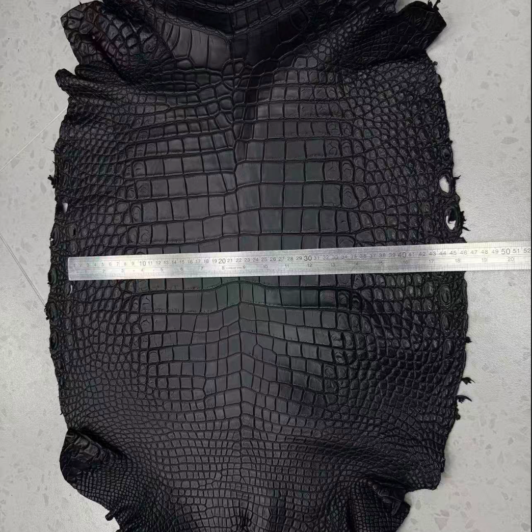 Black Matte Gator Exotic Skins (Gr.1) - Sunny Exotic Leathers