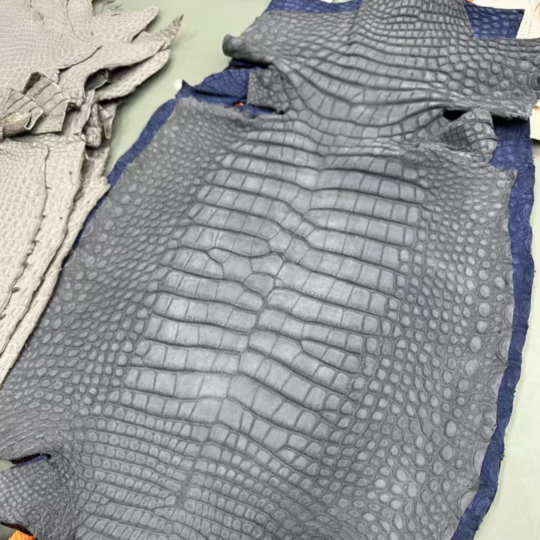 Ash Grey Nubuck Gator - Sunny Exotic Leathers