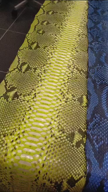 Python Reticuled Multicolor Finish
